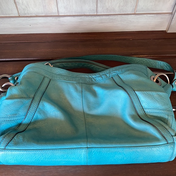 B. Makowsky Leather Shoulder Bag - Picture 12 of 12